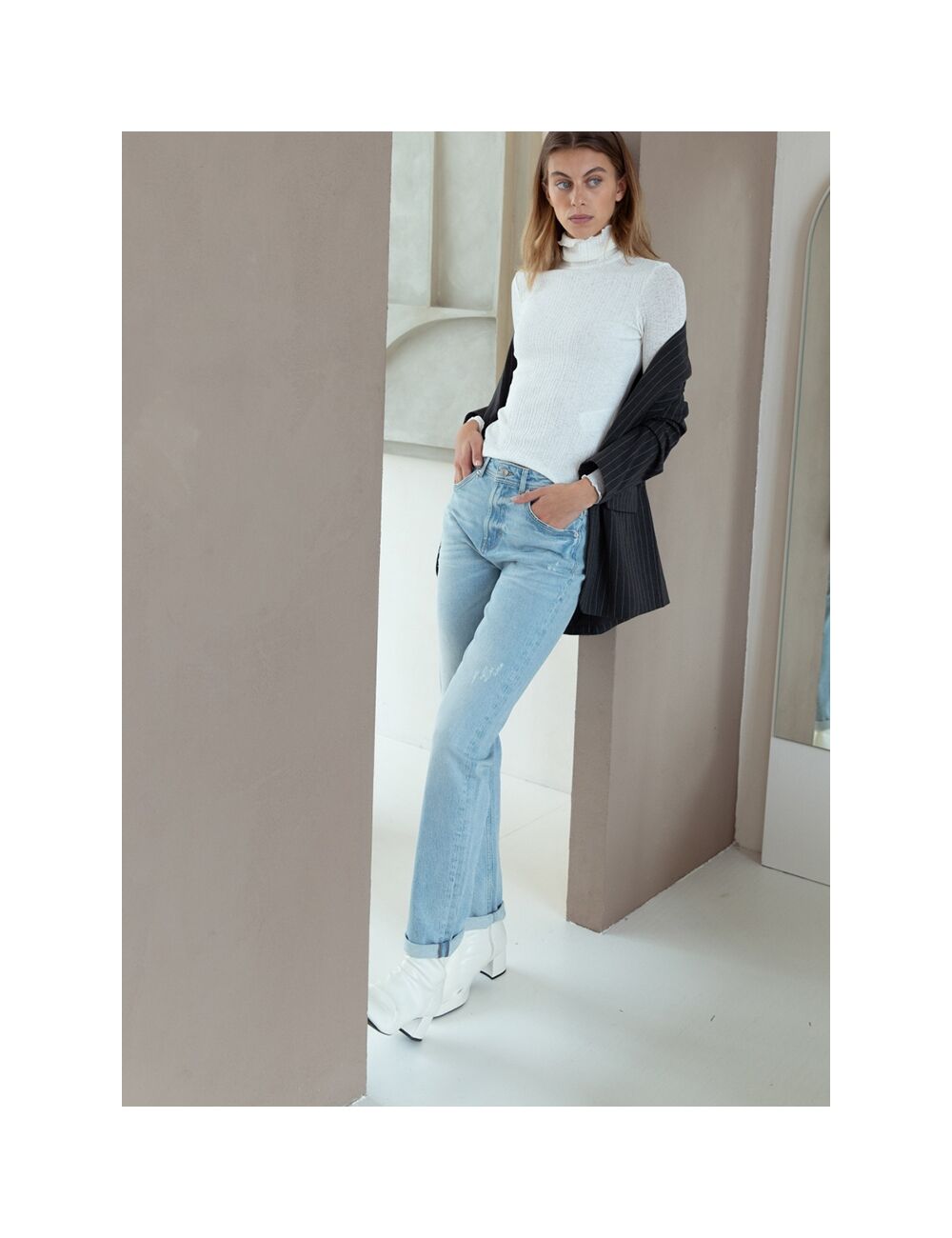 Etiquett Julia Jeans - Afbeelding 2