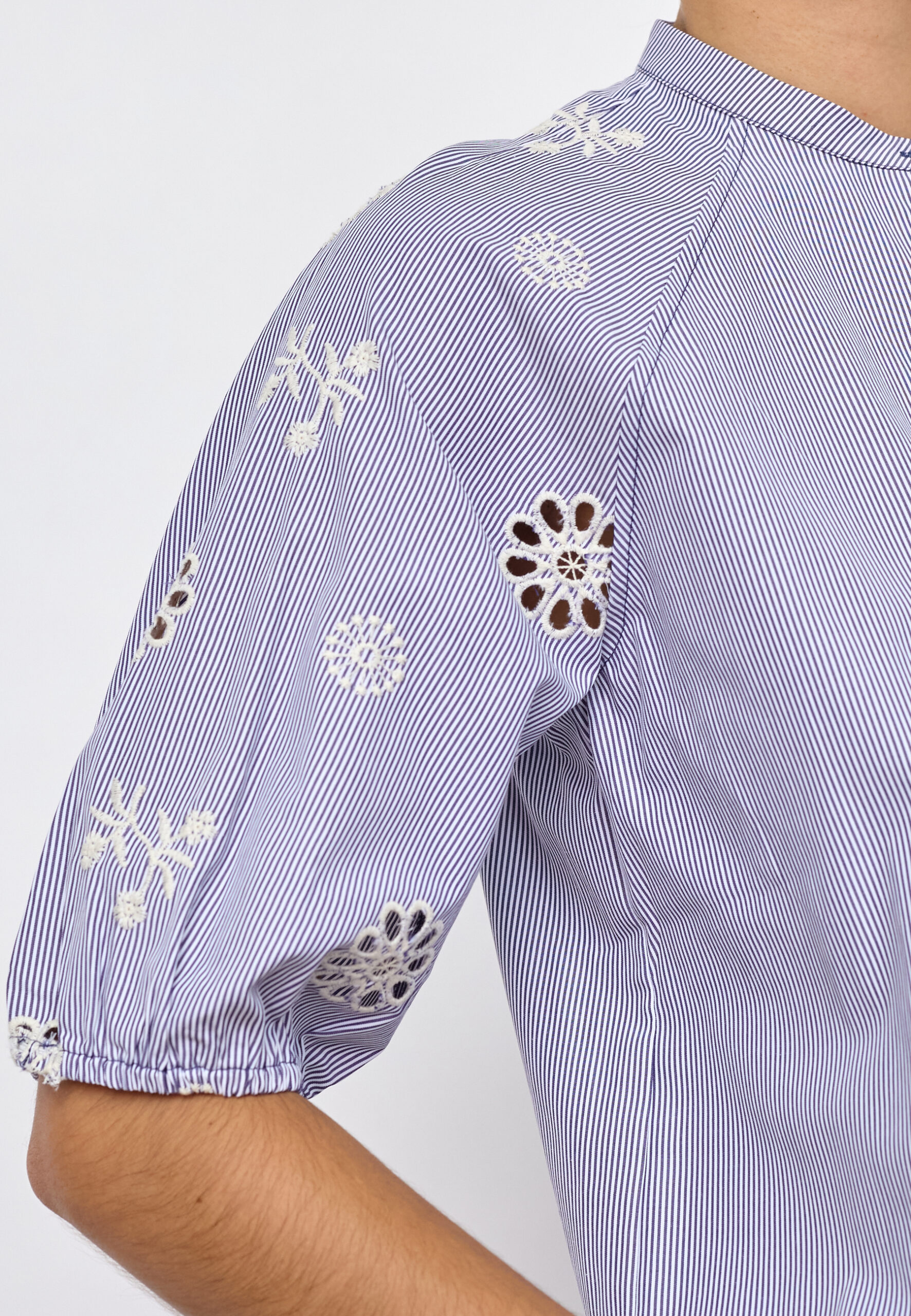 Sisterspoint Edina SS Blouse - Afbeelding 3